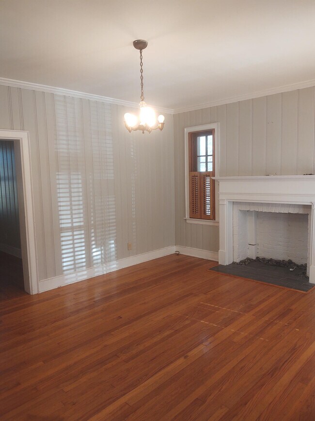 Foto del edificio - 4049 Wares Ferry Rd