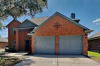 Building Photo - 19727 Glenfinch Ln