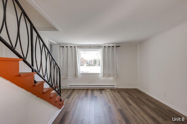 Building Photo - 103 Forsythe St