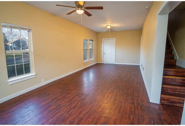 Foto del edificio - 526 Cooper St