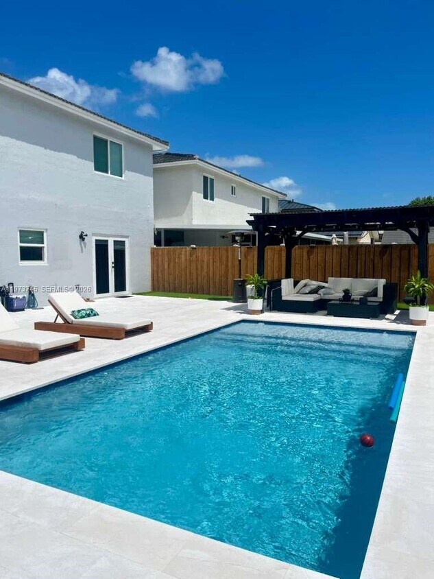 Foto del edificio - 12138 SW 250th Terrace