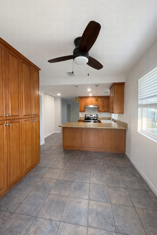 Foto del edificio - 1085 Red Maple Dr