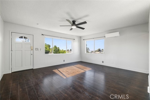 Building Photo - 3732 Dwiggins St