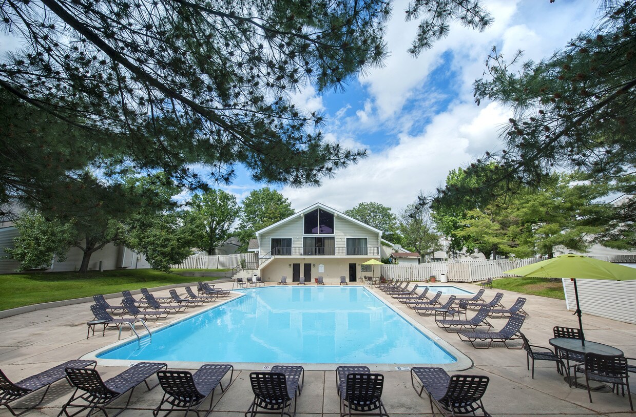 Thunder Hollow Townhomes Rentals Bensalem, PA