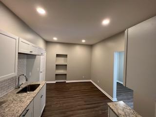 Building Photo - 1233 Eggert Rd