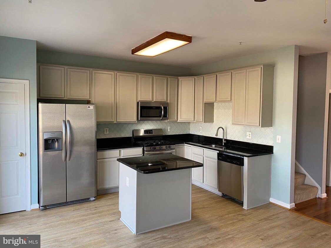 1413 Searchlight Way, Mount Airy, MD 21771 Townhouse for Rent in Mount Airy, MD