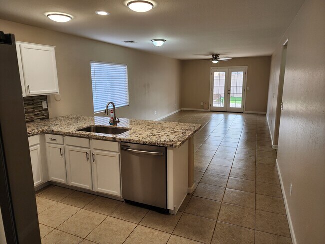 Foto del edificio - 11631 W Brown St