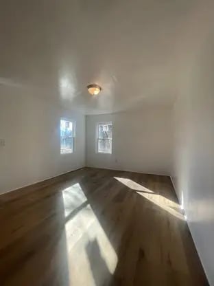 Building Photo - 220 Baker Cir