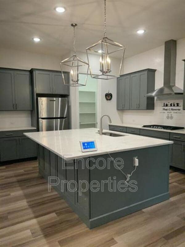 Building Photo - 1004 Bravura Dr