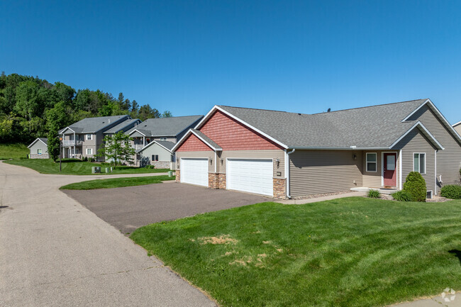 Building Photo - Prairie Park Apartments