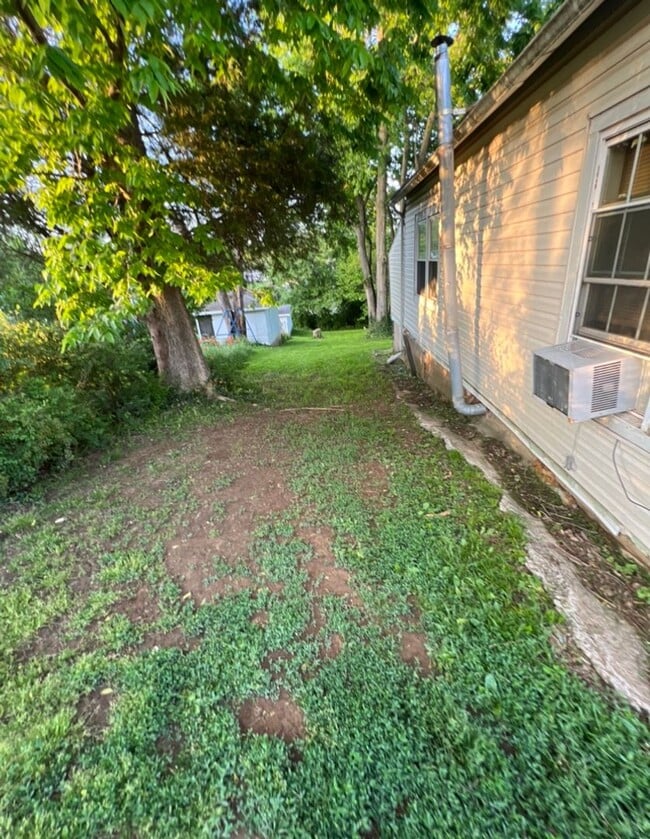 Building Photo - Coming Soon! Investor Special! In town - $500 Down / $490 Month