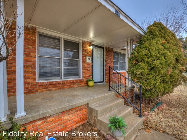 Building Photo - 3 br, 2 bath House - 2651 NW 63rd Street