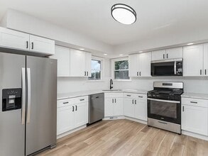 Building Photo - 2571 Temple Johnson Rd SW