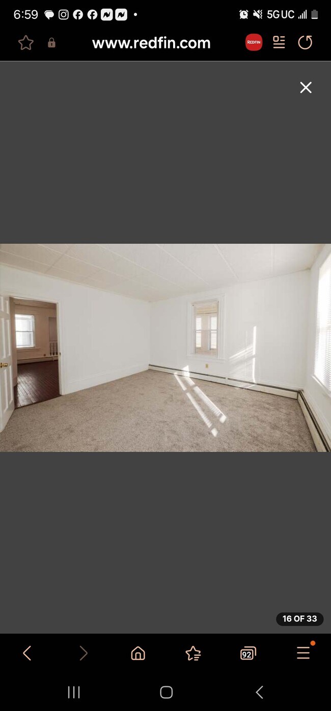Building Photo - 3 Kinsley St