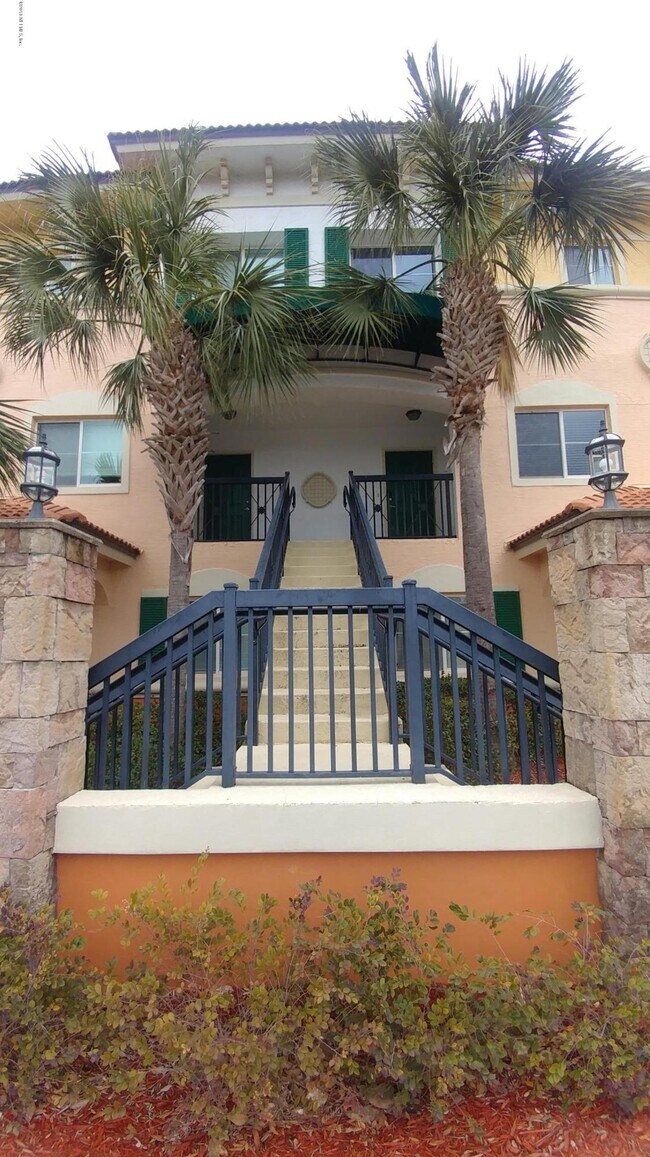 Foto del edificio - 9745 Touchton Rd