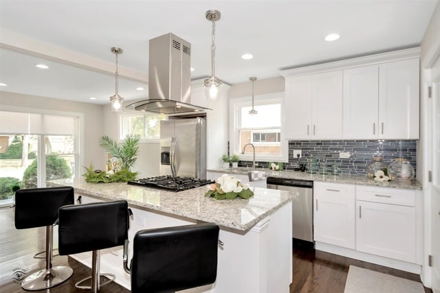 Foto del edificio - 2055 Downey Rd