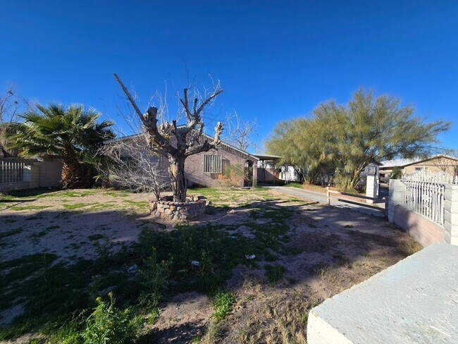 Building Photo - Coming Soon - 4 Bedroom 2 Bathroom Home