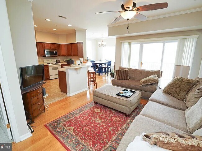 Foto del edificio - 3002 Heather Ln