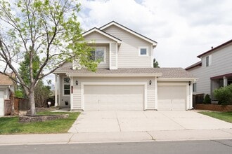 Building Photo - 2217 Ashwood Ln