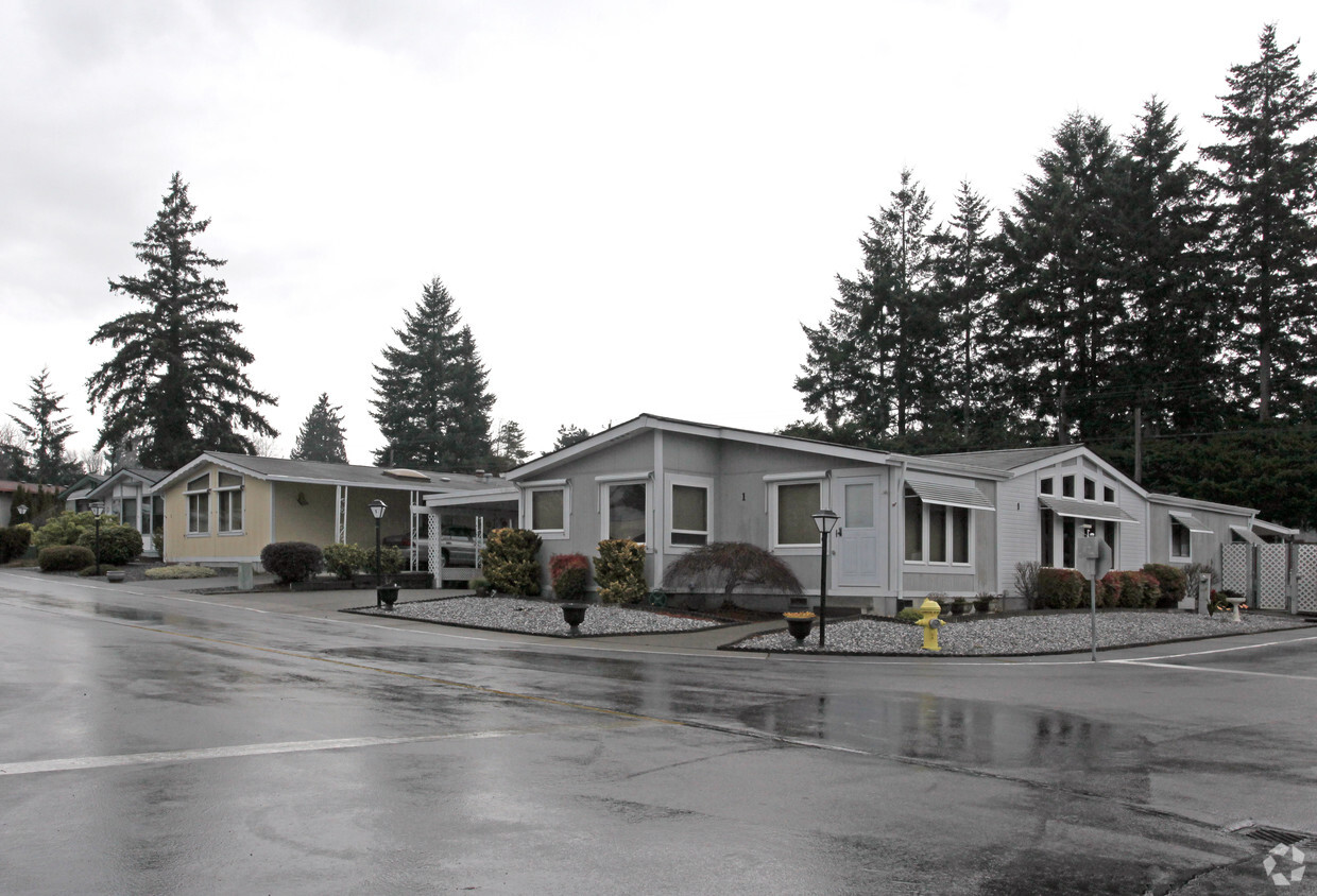 Foto del edificio - Twin Cedars Mobile Home Park