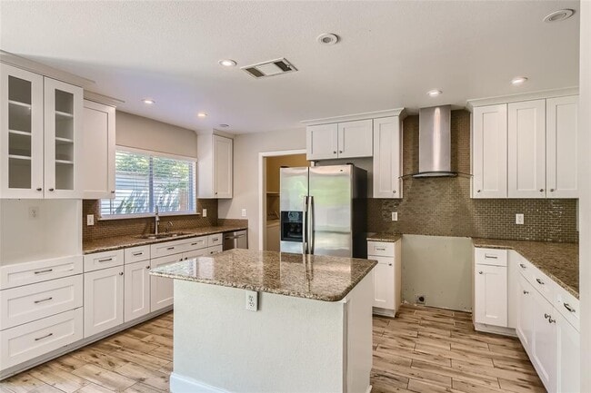 Building Photo - 1236 Dexford Dr