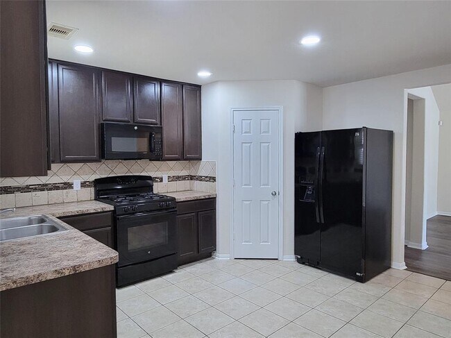 Foto del edificio - 10903 Chestnut Path Way