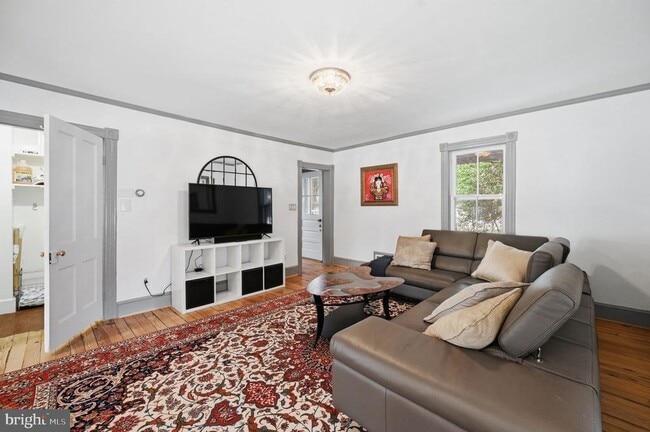 Foto del edificio - 11641 Glen Rd