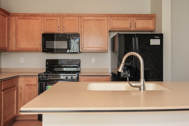 Foto del edificio - 7733 E Butte St