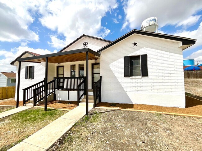 Building Photo - 509 Meadow Forge