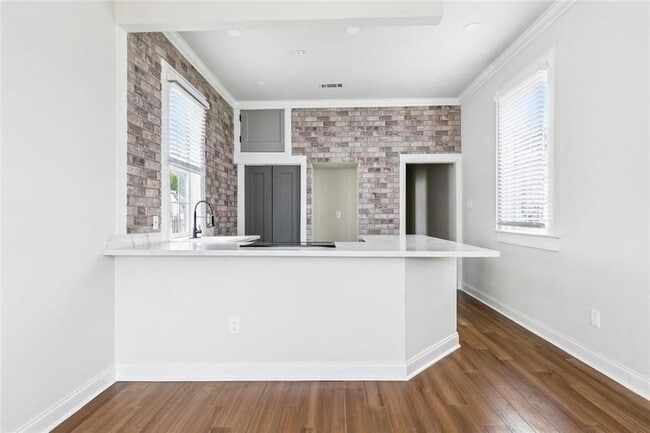 Photo - 2009 Governor Nicholls St House