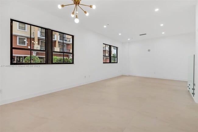 Building Photo - 8395 SW 73rd Ave