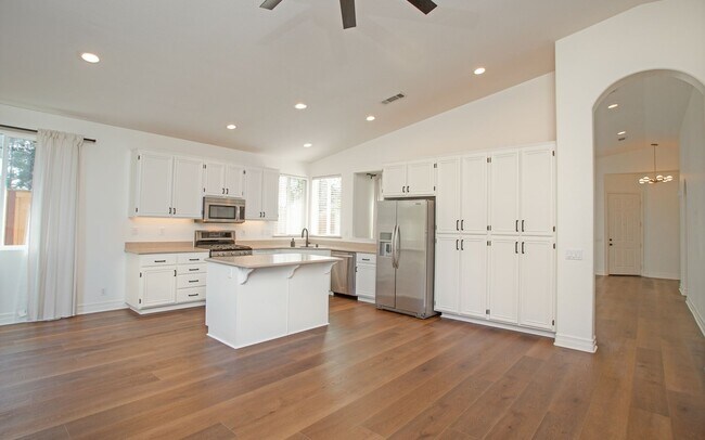 Foto del edificio - Amazing Single Story Home in San Marcos