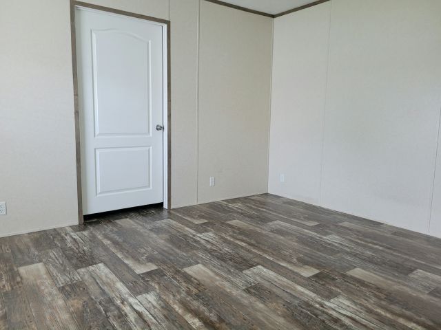 Building Photo - 1725 Sunburst Dr
