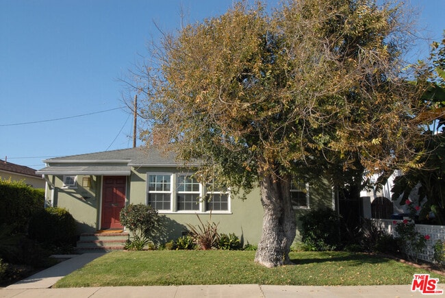 Building Photo - 11919 Tennessee Pl
