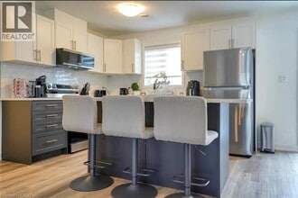 Building Photo - 4263 4th Ave