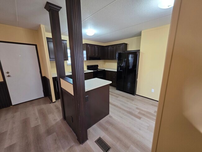 Foto del edificio - 132 Raoul Ln