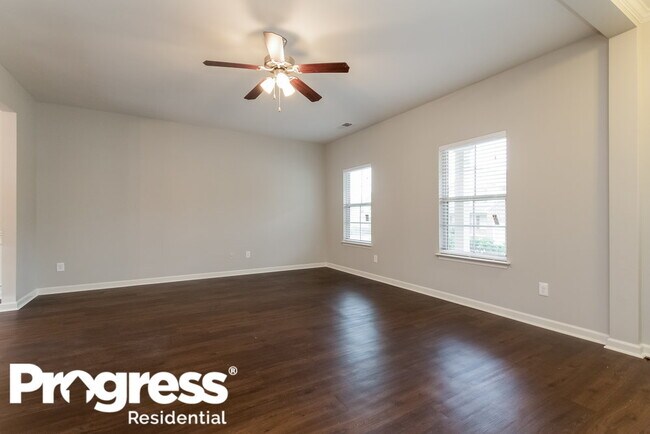 Building Photo - 3375 Ivey Ridge Rd NE