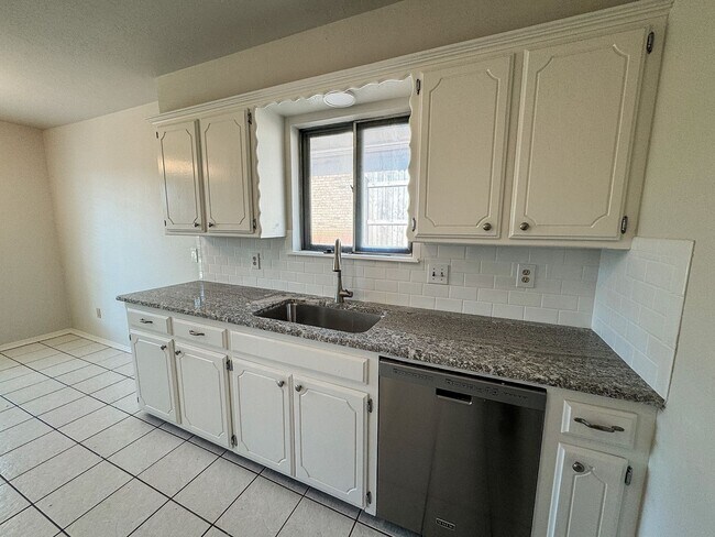 Building Photo - Charm and Comfort in Edmond: Your Dream 3 ...