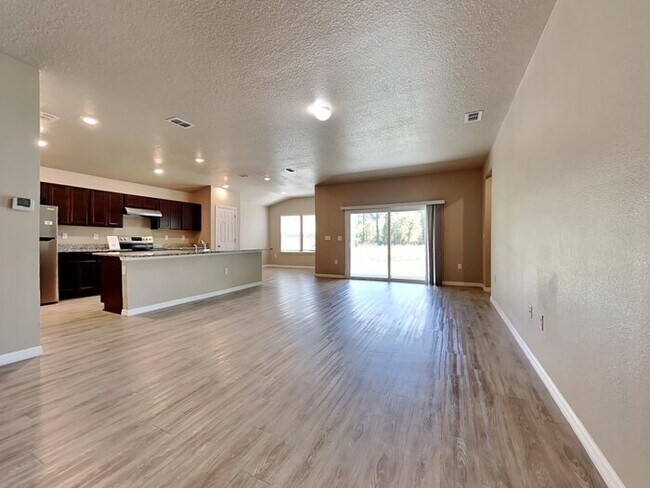 Building Photo - 8688 Kaye Ln