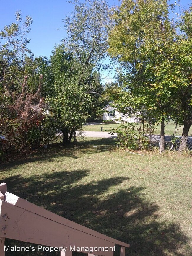 Foto del edificio - 2 br, 1 bath House - 2795 Clarke St.
