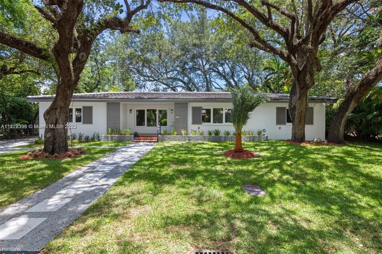 Foto principal - 2 br, 2 bath House - 177 W Sunrise Ave