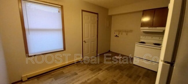 Foto del edificio - 211 N Madison Rd