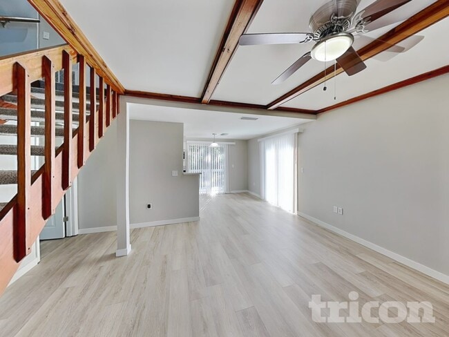 Building Photo - 2852 Nassau St