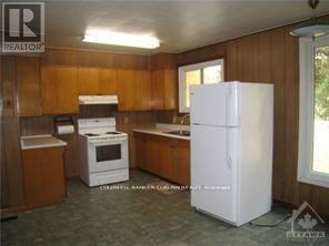 Building Photo - 959 44