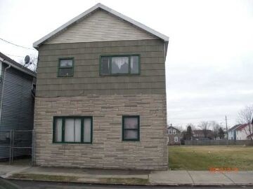 Primary Photo - 17 Lebanon St