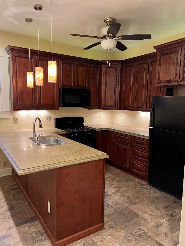 Building Photo - 46 Ringgold St