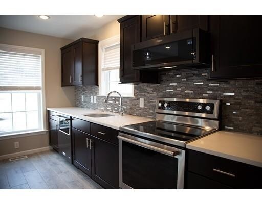 Primary Photo - 98 Poplar St