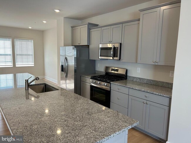 Foto del edificio - 7564 Johnnycake Rd