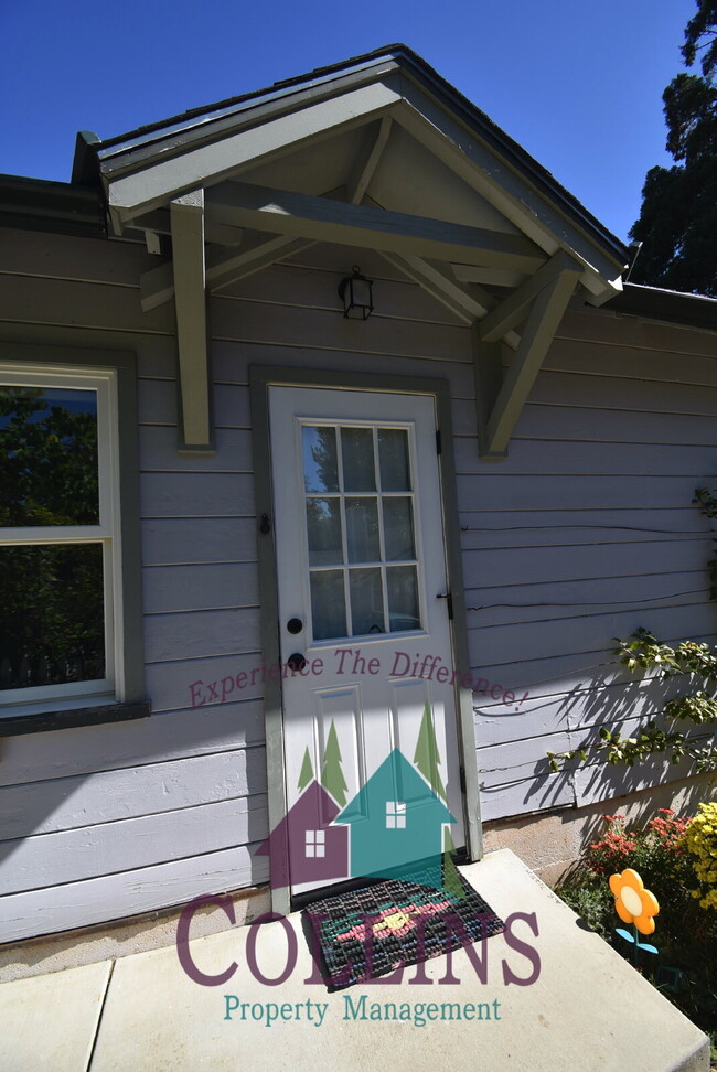 Foto del edificio - Studio close to downtown Grass Valley