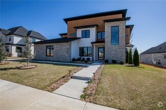 Building Photo - 4205 S Watercrest Dr